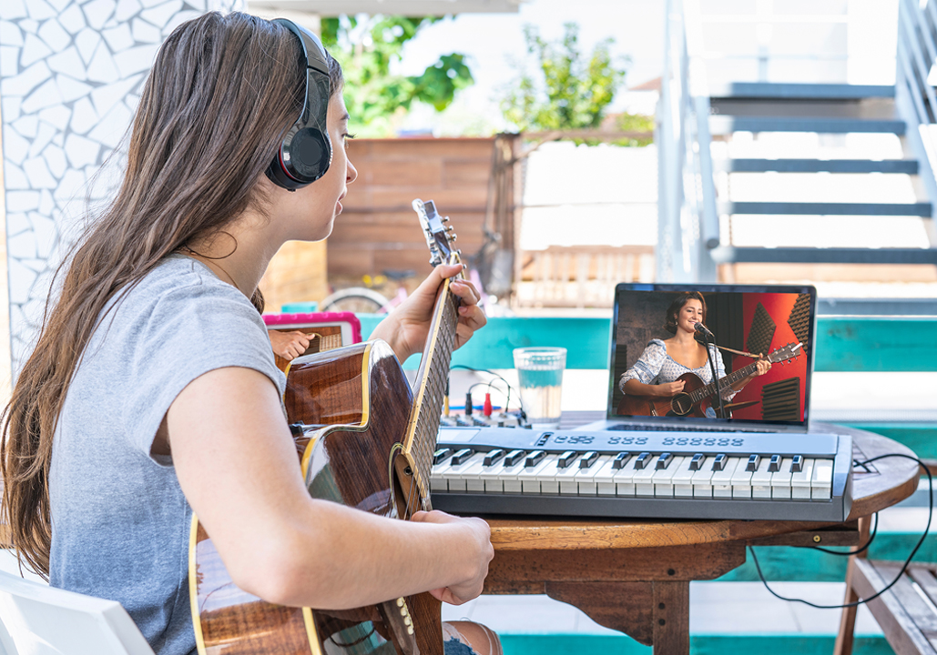 Finding positive role models for teens and kids online | Qustodio