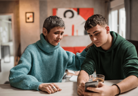 Helping your child navigate negative comments on social media Helping your child navigate negative comments on social media